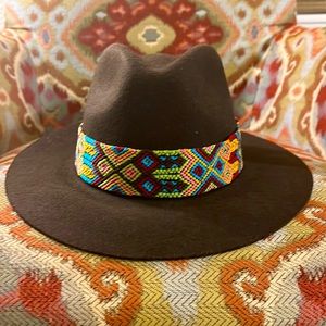 Hat only worn once. Look up Eclectic Array. You’ll see this hat listed for $114.